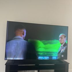 85’ Samsung Smart TV 