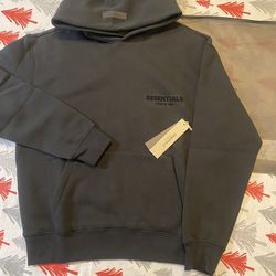 Essentials designer hoodie black size medium ! (1:1)