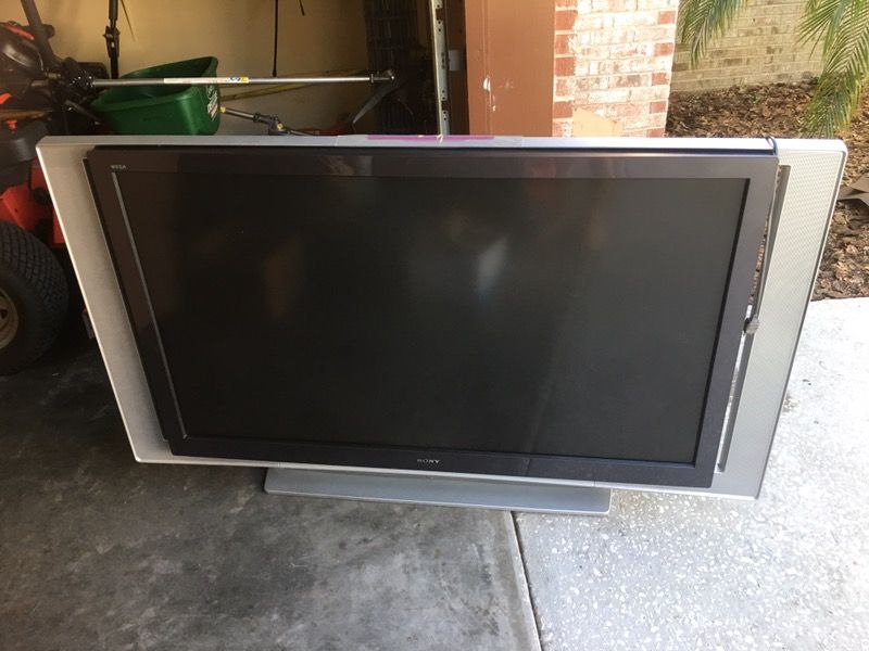 Sony KDF-60XS955 60" XS Grand Wega HD Projection LCD TV