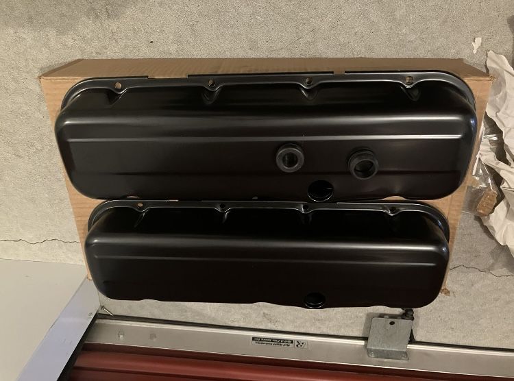 Summit Big Block Valve Covers Brand New
