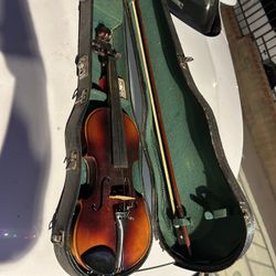 Violin w/ Hard Case & Bow