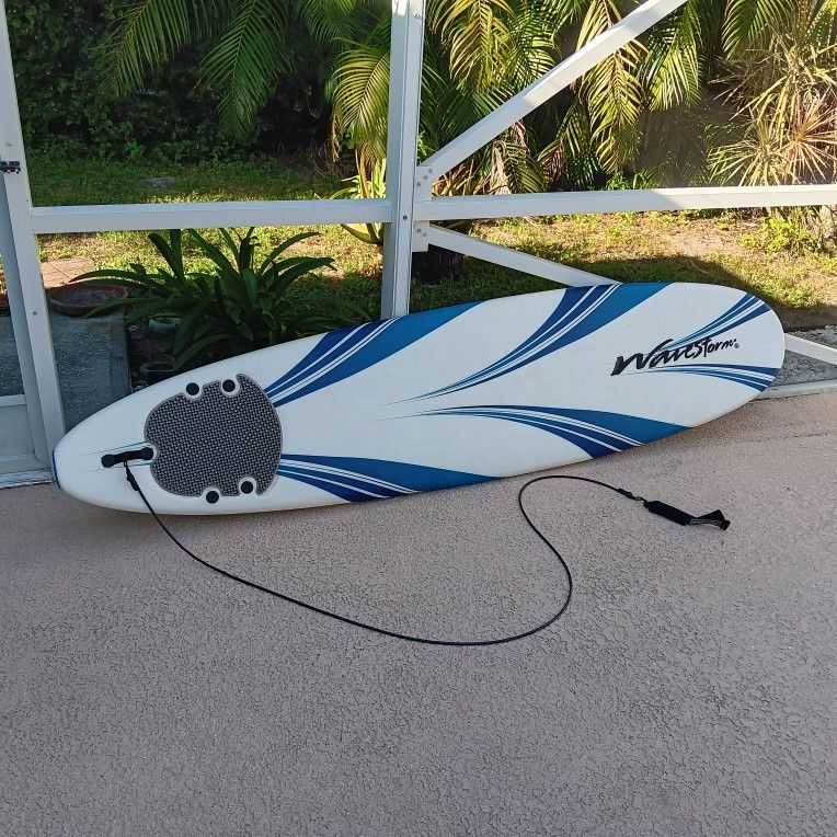 Surf Board 8'.nice Condition  $ 100.00 ..Wavestorm