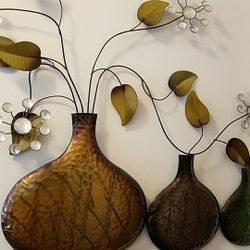 Metal wall decoration