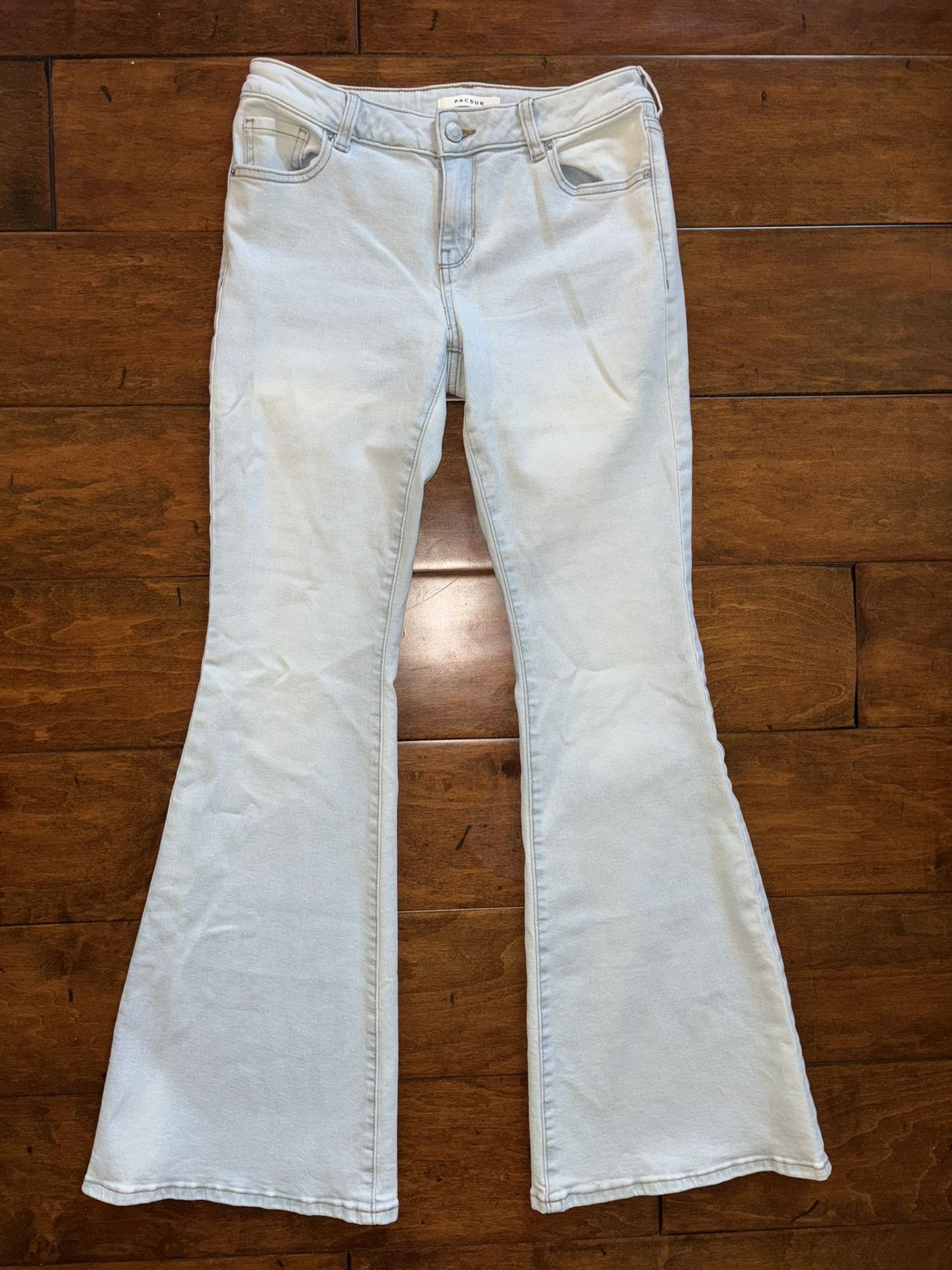 Pacsun Women’s 27 Stretch Low Rise Flare Jeans Light Acid Wash Pockets