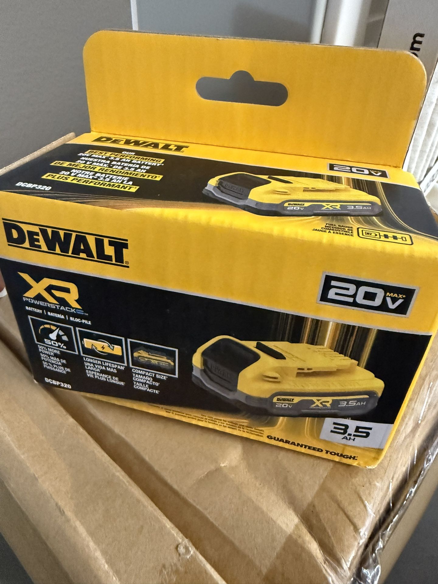 Dewalt 3.5 amp powerstack battery