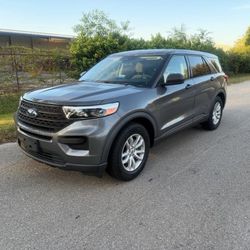 2021 Ford Explorer