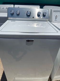 Washer.  Like new!  Free local delivery! 🚚