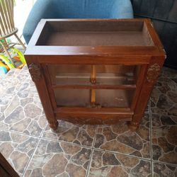 Hidden Campartment Dresser