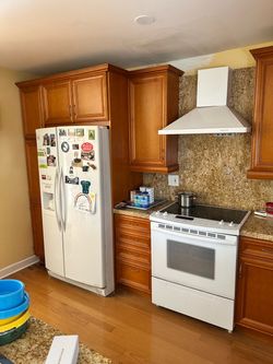Canac Kitchen Cabinets (Real Wood)