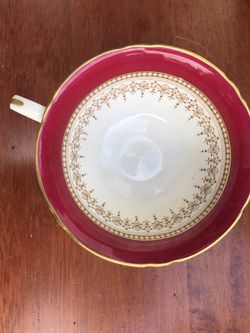 Fine Bone China Tea Cup and Saucer ser