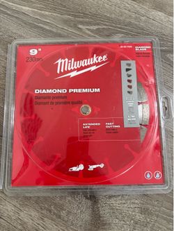 Milwaukee 9 in. Segmented Diamond Blade
