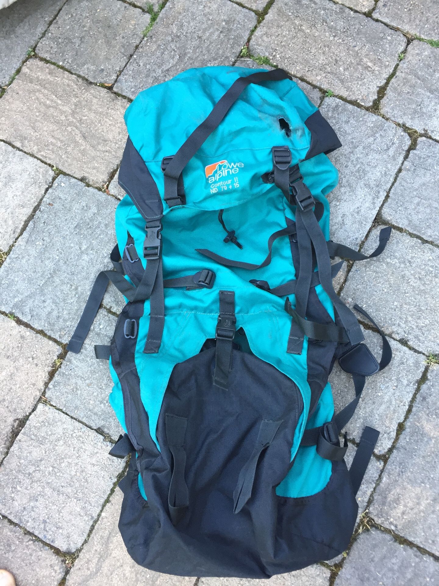 Lowe Alpine Contour II Backpack Camping Hiking