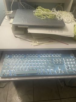 Blue Light Up Keyboard With Cord