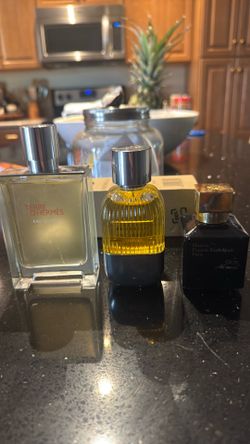 Perfumes colognes