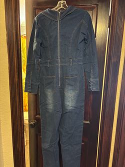 Women’s Jumpsuit size Large