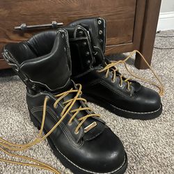 8” Danner Quarry Boots 