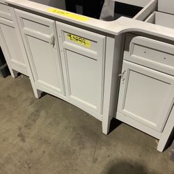 Cahaba Ellis 60 in. Vanity in Dove Gray