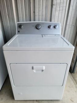 Like New!!! Kenmore, Extra Large Capacity Gas Dryer!!! It Can Easily Dry a King Size Comforter!!! It Works Perfectly!!! Must See!!!