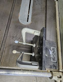 Universal Table Saw Jig