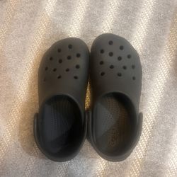 Kids Crocs Size 13 