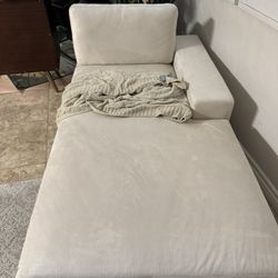 Clearances-pls read description —Modern Cream Chaise Left-arm Lounge — Oversized & Comfortable