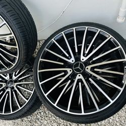 Mercedes Benz 20 “ Rims And Tires