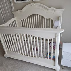 Baby Crib 