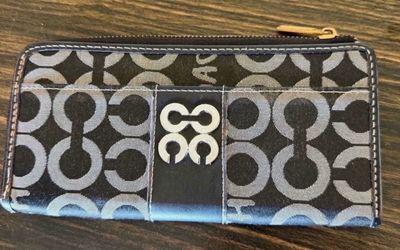 Coach wallet