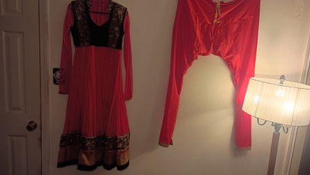 Vintage Anarkali Salwar Kameez Set | Magenta & Gold Embroidery | Size XL