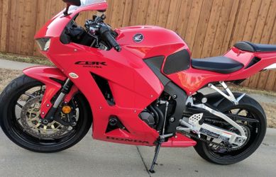 2010 Honda CBR Clean!