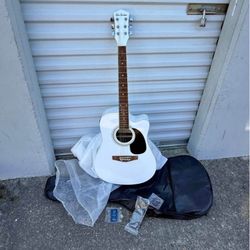 Gorgeous electric acoustic guitar 🎸