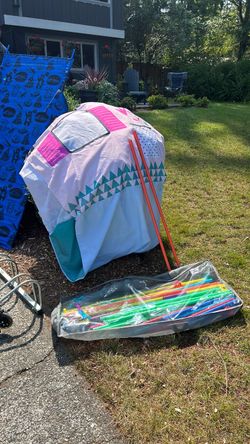 Kid’s Play Tent