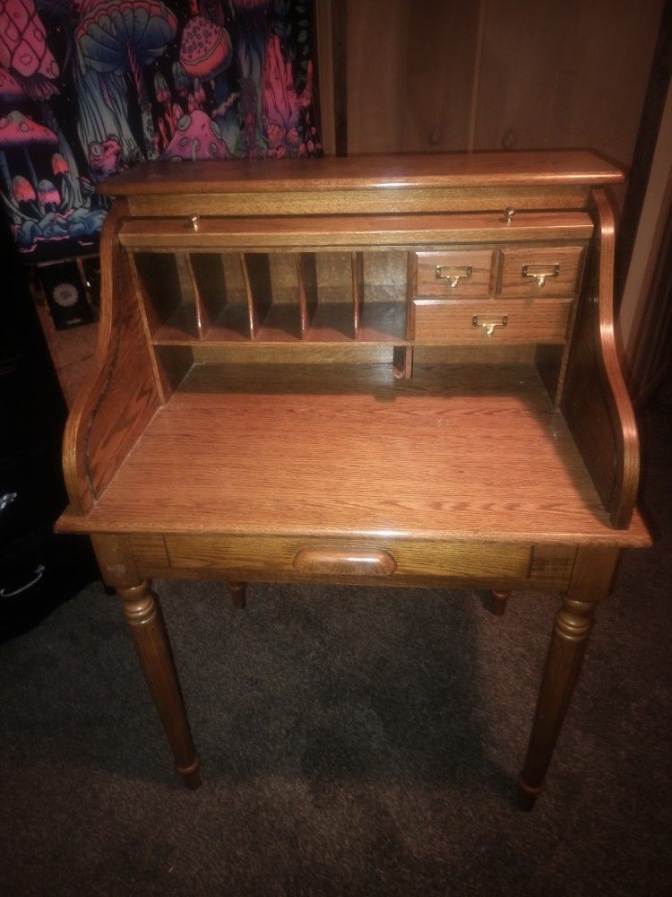 Antique Roll Top Desk