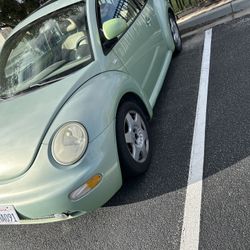 2000 Volkswagen New Beetle