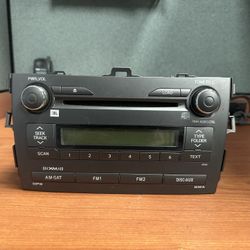 Toyota Camry OEM Radio