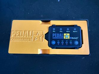 Pedal CommanderThrottle Response Controller for Toyota Tacoma 2015-2023
