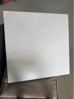 Tils porcelaine 24x24