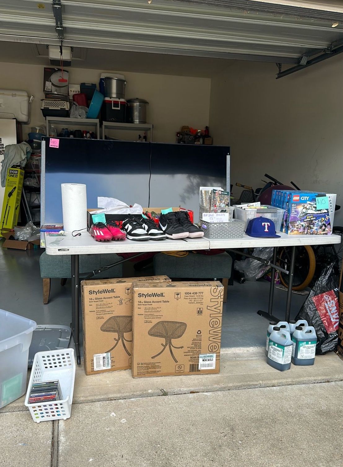 Garage Sale 10/18