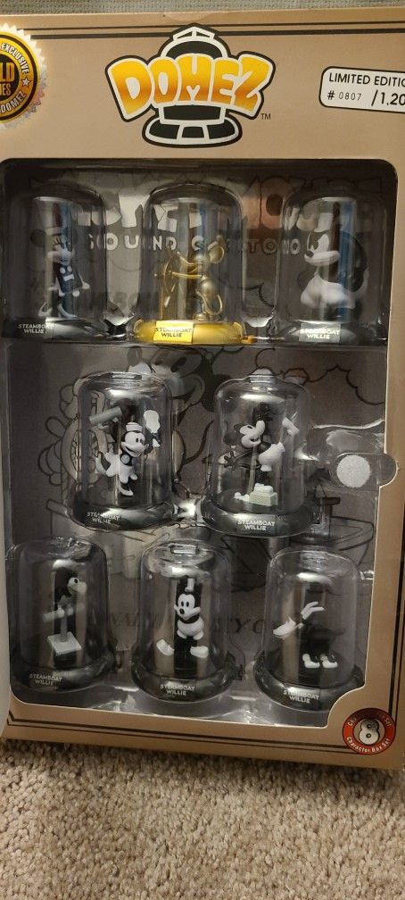 NIB Domez Disney Mickey Mouse Steamboat Willie SDCC 2018 Exclusive