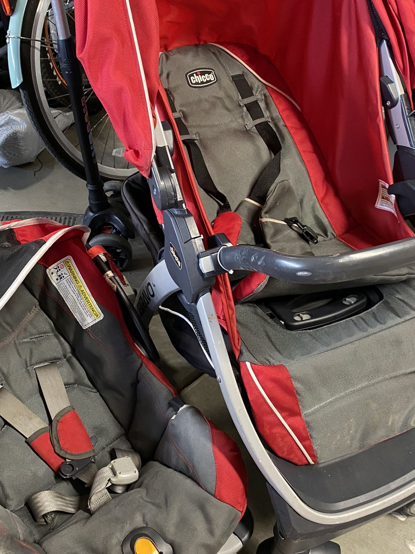 Chicco Single Stroller Car Seat With Base Used