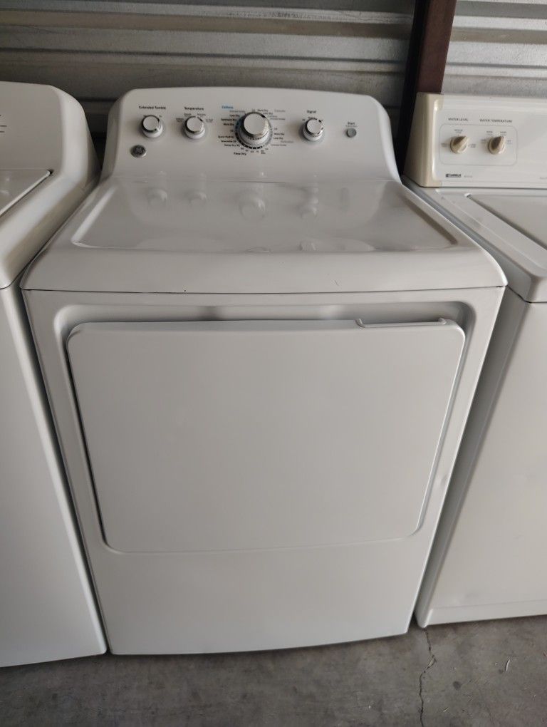 GE WASHER AND DRYER