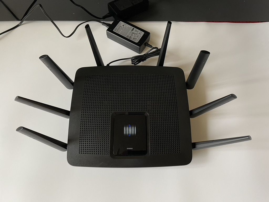 Linksys WiFi 5 Router, Tri-Band, 3,000 Sq. ft Coverage, 25+ Devices, Speeds up to (AC5400) 5.4Gbps - EA9500