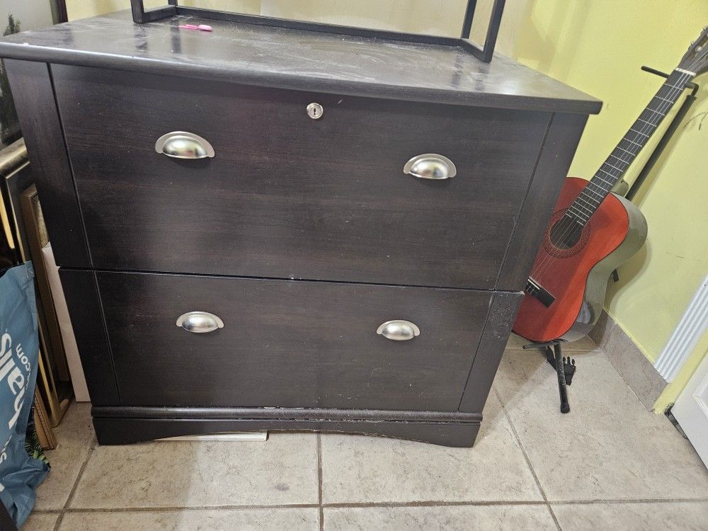 Filing Cabinet Black