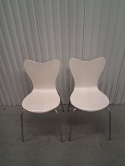 PAIR  OF  MID  CENTURY  MODERN  (MCM)  BENT  WOOD  CHAIRS