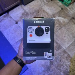 Polaroid Now Instant Camera Generation 2