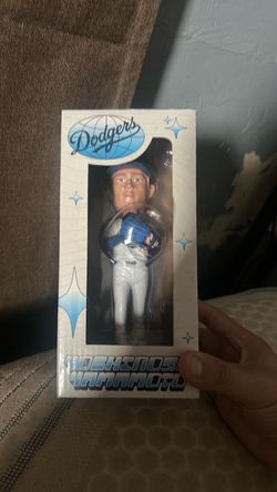 Bobble head
