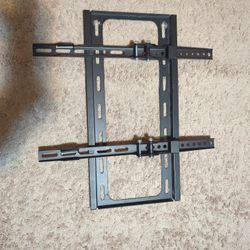 TV Mounting Bracket 