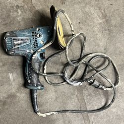 Makita Compact Sander