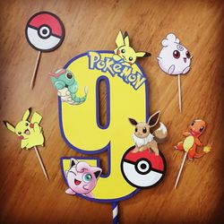 Cake topper