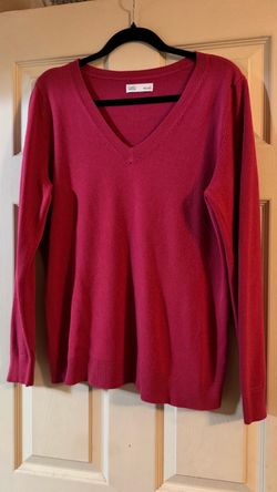 Croft & Barrow Women's V-Neck Knit Sweater